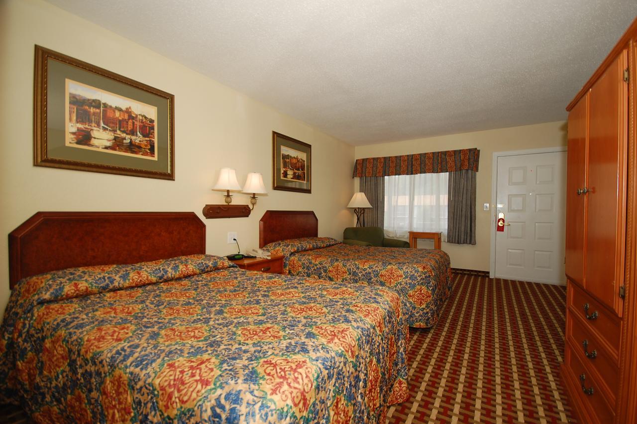Millville Motorsports Inn And Suites Pokój zdjęcie